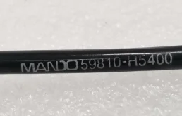 Датчик ABS передний левый для Hyundai Solaris 2021 года на фотографиях