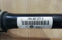 Привод передний левый для Audi Q7 2014 года на фотографиях