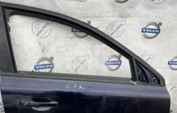 Двери для Volvo XC70 2014 года на фотографиях