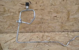 Трубка кондиционера для Nissan Pathfinder на фотографиях