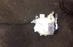 Замок двери задний правый (8K0 839 016 C) для Audi Q5 8R 2008-2016