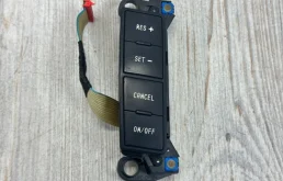 Кнопки руля VW Touareg 2003-2010 7L
