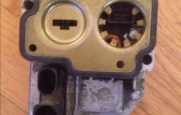 Блок управления двигателем для Volvo XC90 2012 года на фотографиях