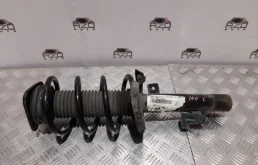 Амортизатор передний правый для Volvo C30 на фотографиях