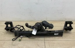 Фаркоп для Volkswagen Touareg на фотографиях