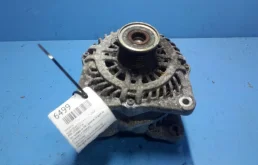 Генератор для Nissan X-Trail 2010 года на фотографиях