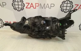 Фары для Nissan Tiida 2016 года на фотографиях