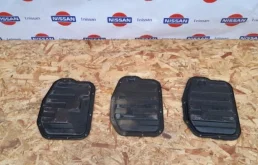 Поддон картера для Nissan X-Trail 2003 года на фотографиях