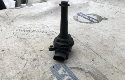 Катушка зажигания для Volvo XC90 на фотографиях