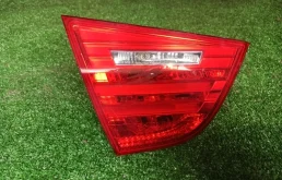 Фонарь в крышку багажника BMW E90