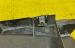 Воздуховод радиатора левый для BMW 3er 2001 года на фотографиях