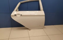 Дверь задняя правая для Hyundai i40 на фотографиях