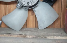 Вентилятор радиатора охлаждения ДВС для Pontiac Vibe 2002-2008