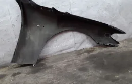 Крылья для BMW 7er 2008 года на фотографиях