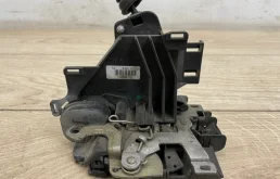 Замок двери VW Transporter T5 2003-2015 7H
