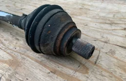 Привод передний левый для Volkswagen Passat на фотографиях