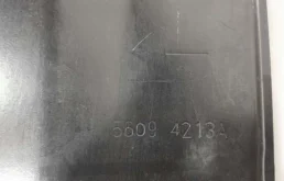 Усилитель переднего бампера для Toyota Corolla 2016 года на фотографиях