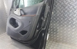 Дверь передняя правая для Citroen Berlingo на фотографиях