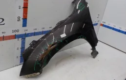 Крыло левое для Suzuki Grand Vitara на фотографиях