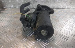 Стартер для Citroen Berlingo 2010 года на фотографиях