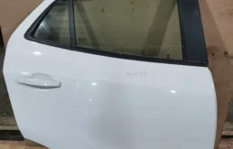 Дверь задняя правая для Opel Mokka 2014 года на фотографиях