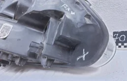 Усилитель переднего бампера для Ford Explorer на фотографиях