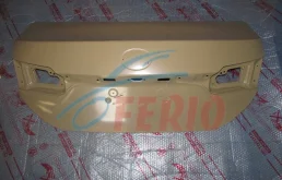 Крышка багажника для Toyota Corolla 2014 года на фотографиях