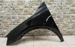 Крылья для Audi Q3 2013 года на фотографиях