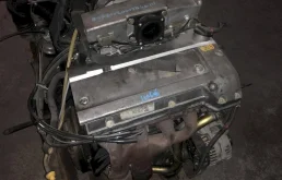 Двигатель без навесного для Mercedes-Benz Vito на фотографиях