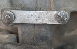 ГБЦ для Mitsubishi Pajero 1998 года на фотографиях