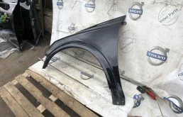 Крыло левое для Volvo C30 на фотографиях