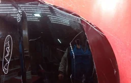 Бампер передний для Kia Carnival на фотографиях