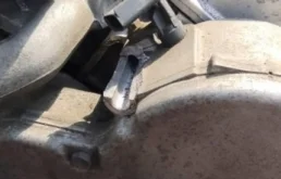 Двигатель без навесного для Chrysler 300C 2011 года на фотографиях