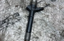 Фарсунка (23670-59036) для Toyota Land Cruiser 200 2007-2015