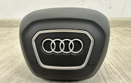 Подушка безопасности водителя для Audi Q7 на фотографиях