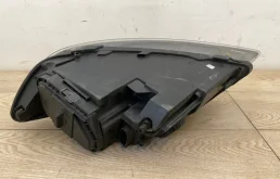 Фара ксенон левая для Audi Q7 на фотографиях