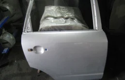 Дверь задняя правая для Opel Antara 2008 года на фотографиях