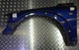 Крылья для Volvo XC70 2005 года на фотографиях