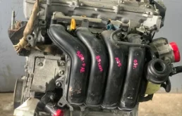 Двигатель для Toyota RAV4 2013 года на фотографиях