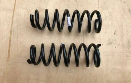 Пружина амортизатора задняя для BMW X6 на фотографиях