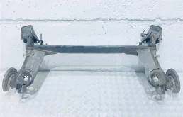 Задняя балка для Skoda Rapid 2016 года на фотографиях