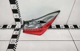 Фонарь правый для Toyota Corolla 2012 года на фотографиях