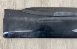 Стекло двери заднее правое для Audi Q7 на фотографиях