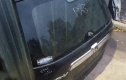 Крышка багажника для Honda CR-V 2014 года на фотографиях