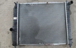 радиатор охлаждения для Chevrolet Aveo T200 Хэтчбек 2002-2008