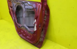 Дверь задняя левая для Honda Civic на фотографиях