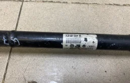 Привод задний правый для Audi Q7 2010 года на фотографиях