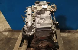 Двигатель без навесного для Mitsubishi Pajero 2010 года на фотографиях