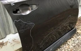 Дверь передняя правая для Toyota RAV4 на фотографиях