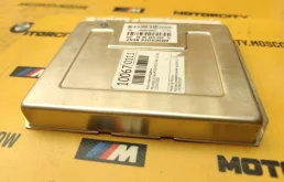 Блок управления пневмоподвеской для Mercedes-Benz S class на фотографиях